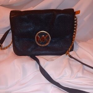 Michael kors cross body